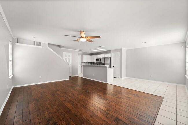 Building Photo - 26 Musgrove Pl