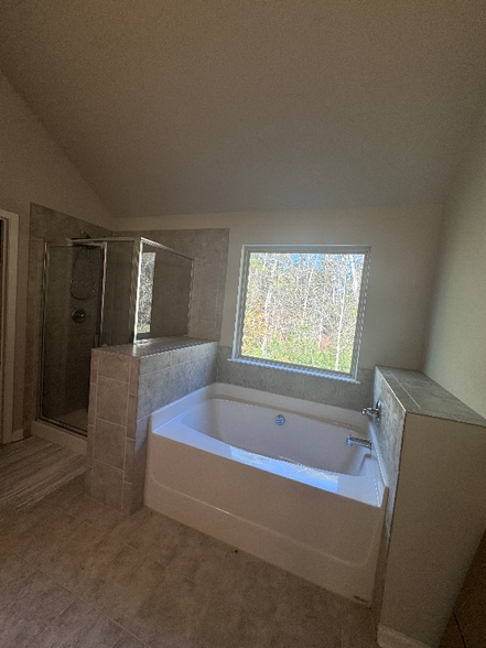 Building Photo - 2444 Haliard Way