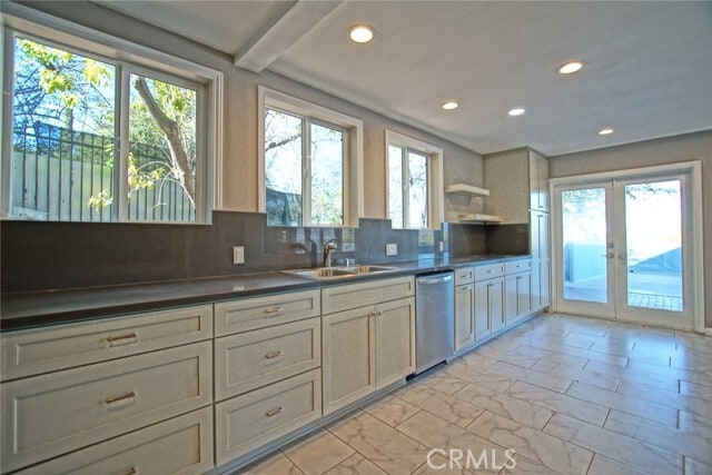 Building Photo - 3915 Fredonia Dr