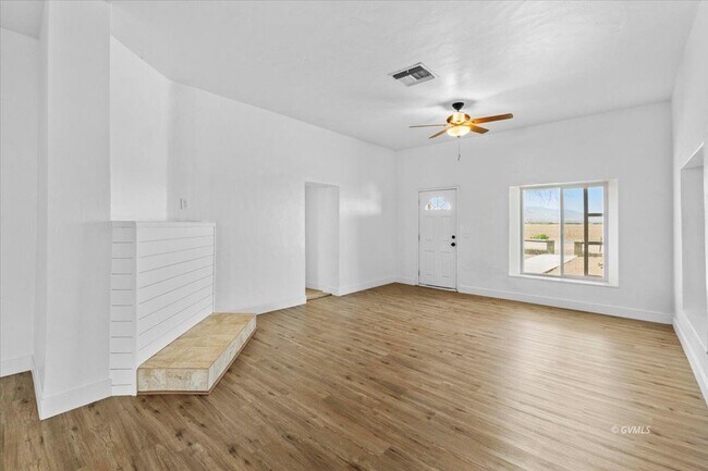 Building Photo - 2595 S Montierth Ln