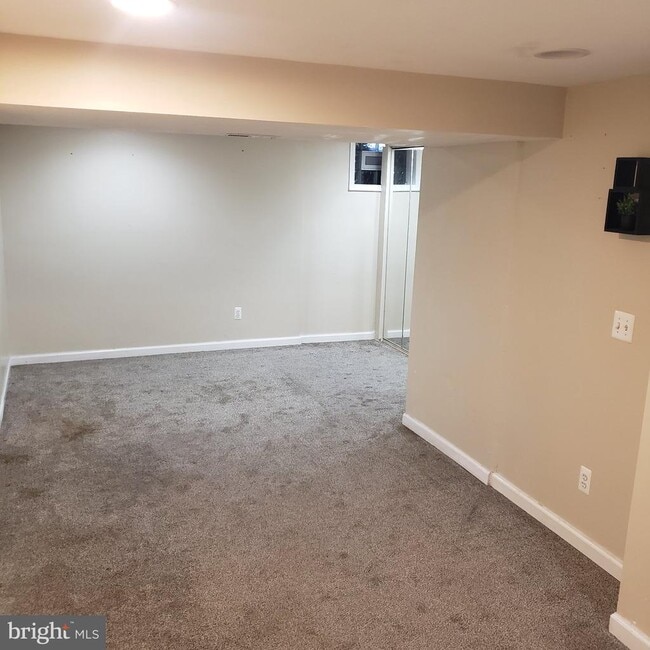 Building Photo - 3 Sagebrush Ct