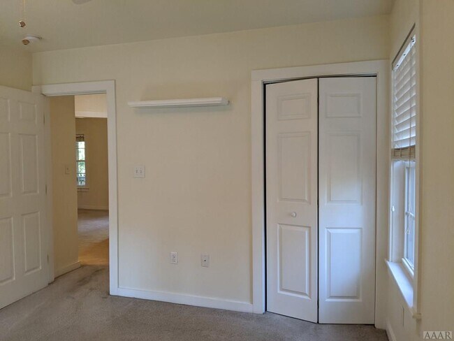 Building Photo - 203 Colonial Beach Rd