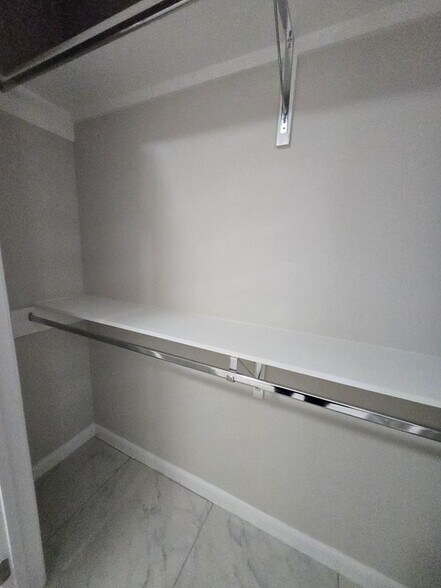 Building Photo - 1018 N Woodson Ave