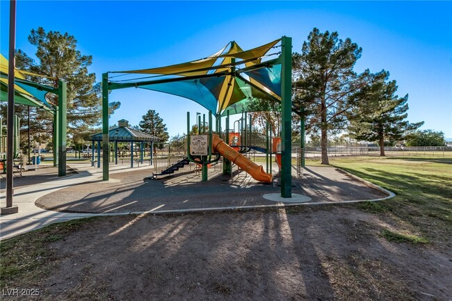 Building Photo - 2368 Winterwood Blvd