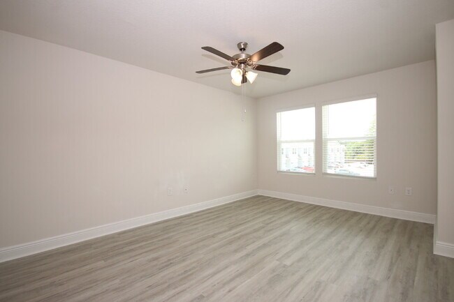Building Photo - Pet-Friendly 3BR Townhome in Meadow Brook ...