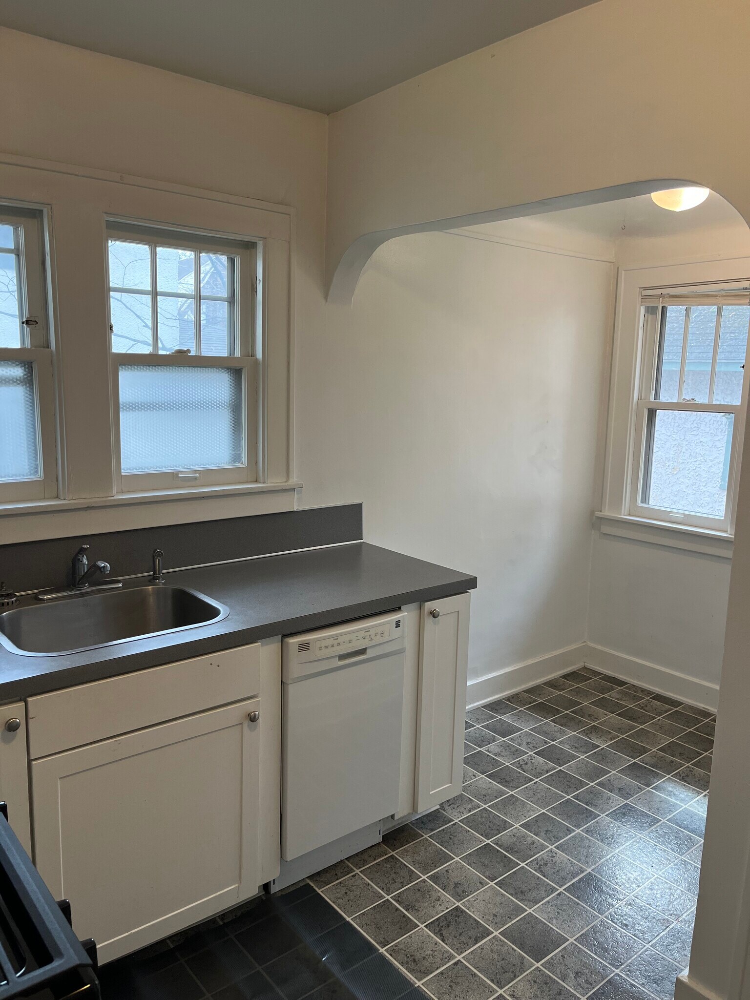 Building Photo - 1624 Sherman St SE