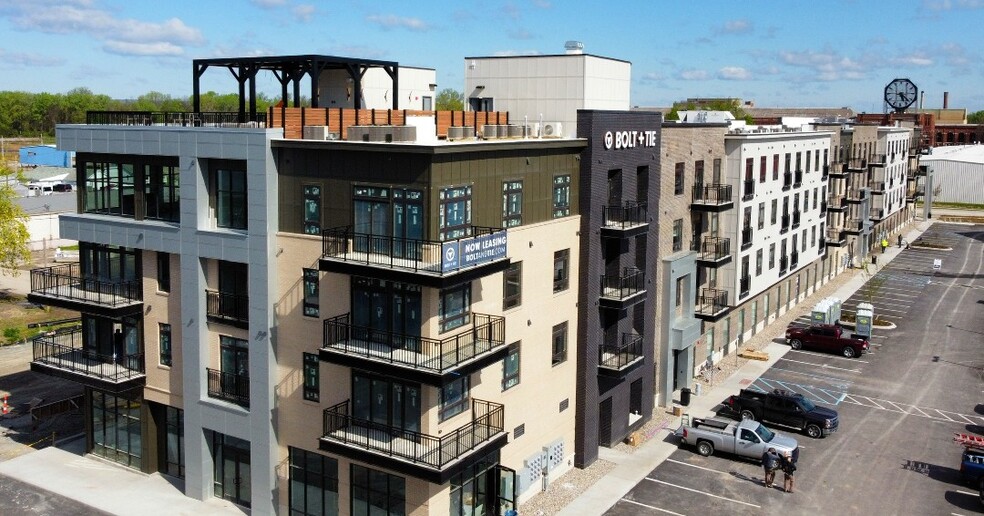 Bolt + Tie 1400 Main St Clarksville IN 47129 Apartment Finder