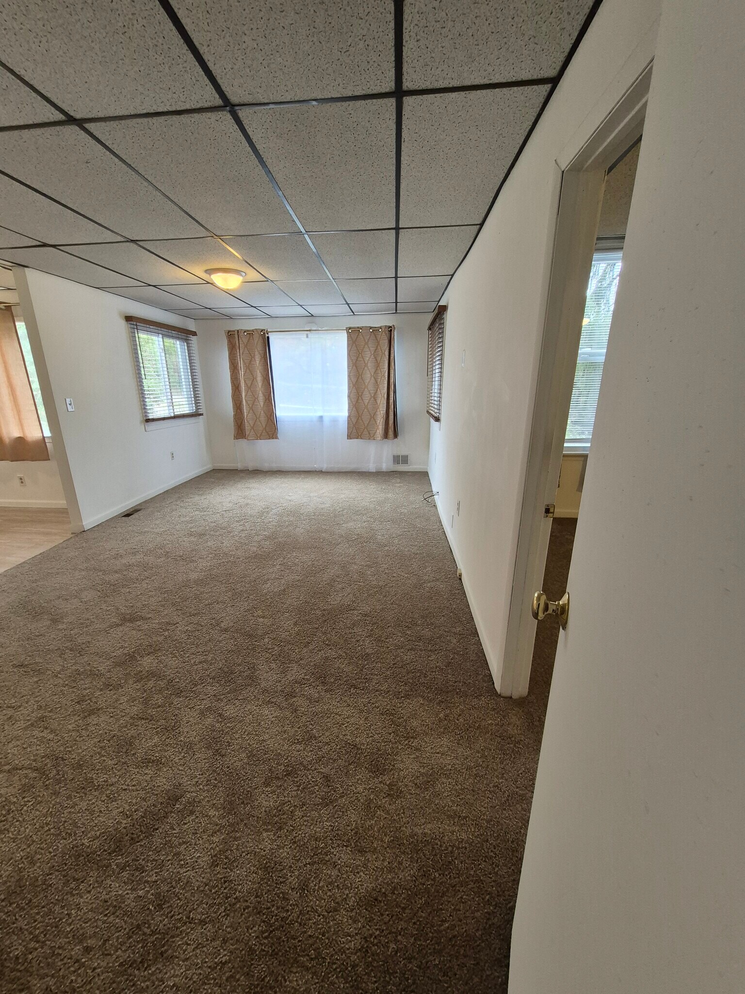 Building Photo - 501 Beatty Rd