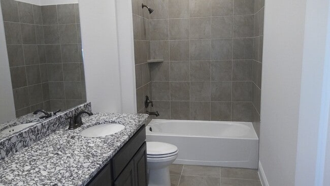 Building Photo - 4210 Stableglen Dr