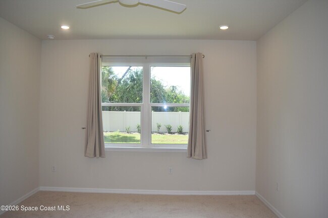 Building Photo - 5039 Sunnytime St