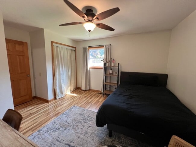 Building Photo - Beautiful Partially Furnished 3 Bed, 2 Bath House in Allegany NY!