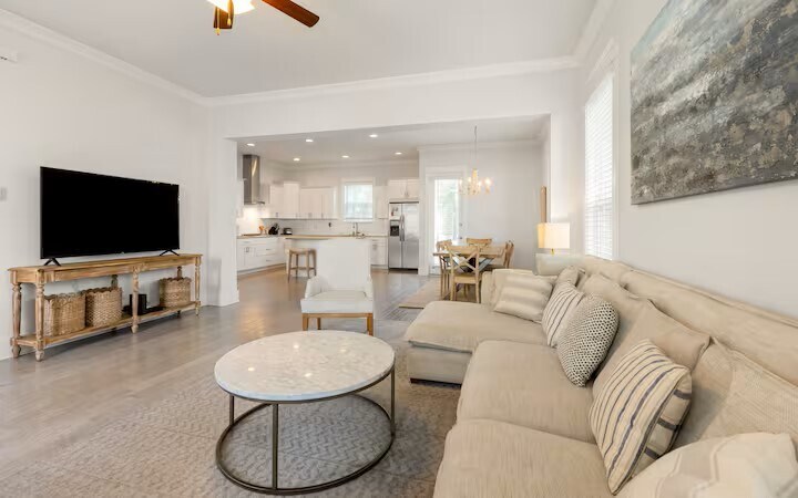 Building Photo - 318 Grande Pointe Cir