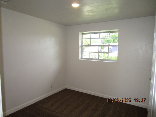 Building Photo - 1006 Continental Dr