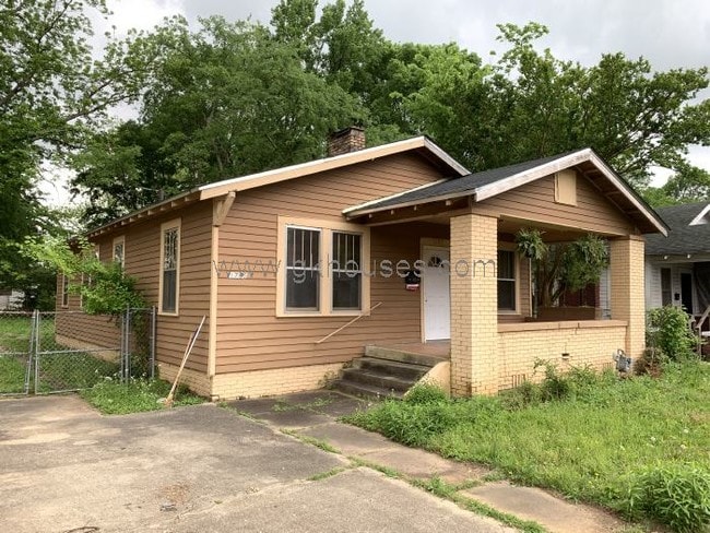 Building Photo - 1785 Steiner Ave SW