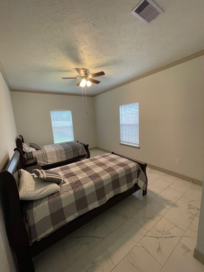 Bedroom 2 - 2995 Pecos St
