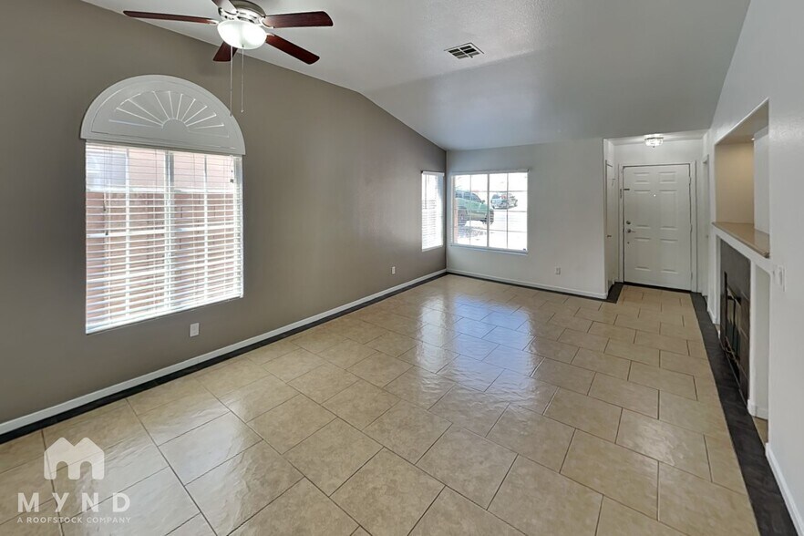 Building Photo - 5574 Crestlock Dr