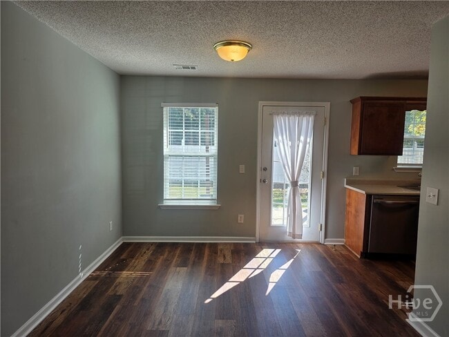 Building Photo - 103 Reese Way