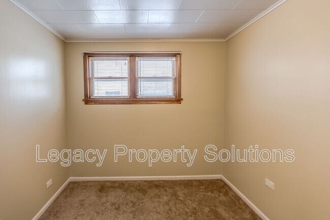 Building Photo - 612 N 19th St