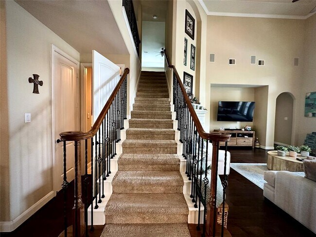 Building Photo - 10314 Hatcher Dr