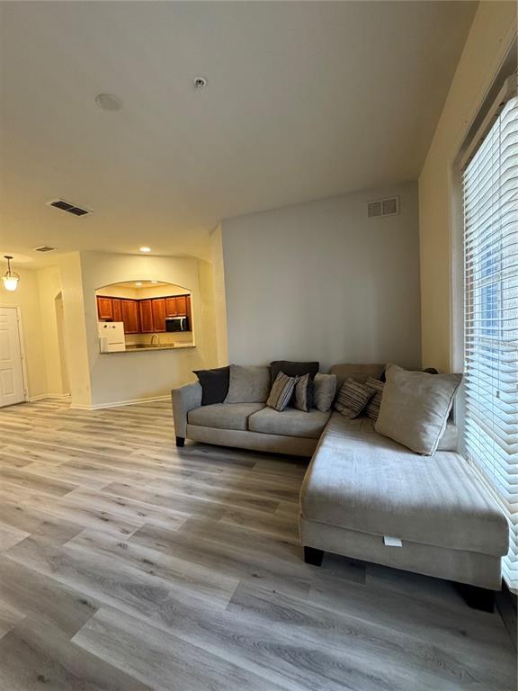 Building Photo - 3025 Greystone Loop