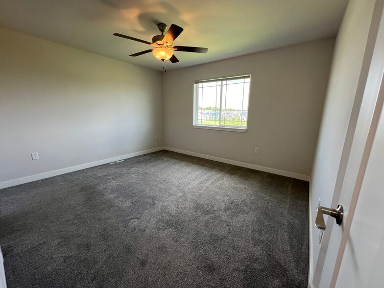 Building Photo - 5521 Prairie Place Dr