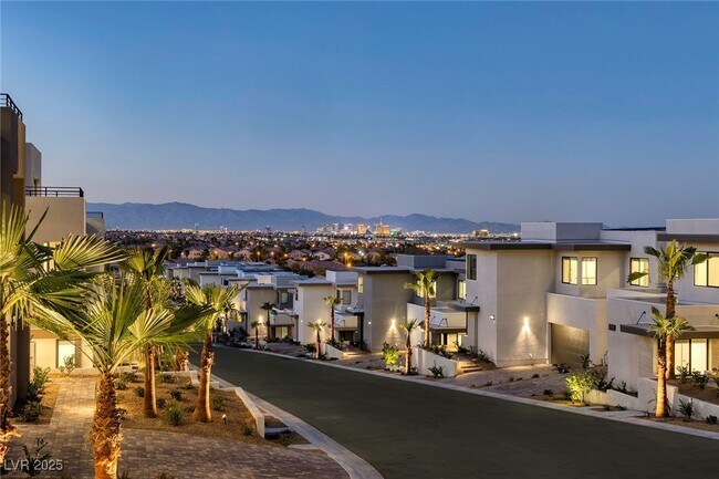 Building Photo - 5178 Meraki Ave