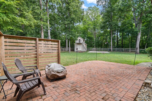 Building Photo - 1500 Candlewyck Ct