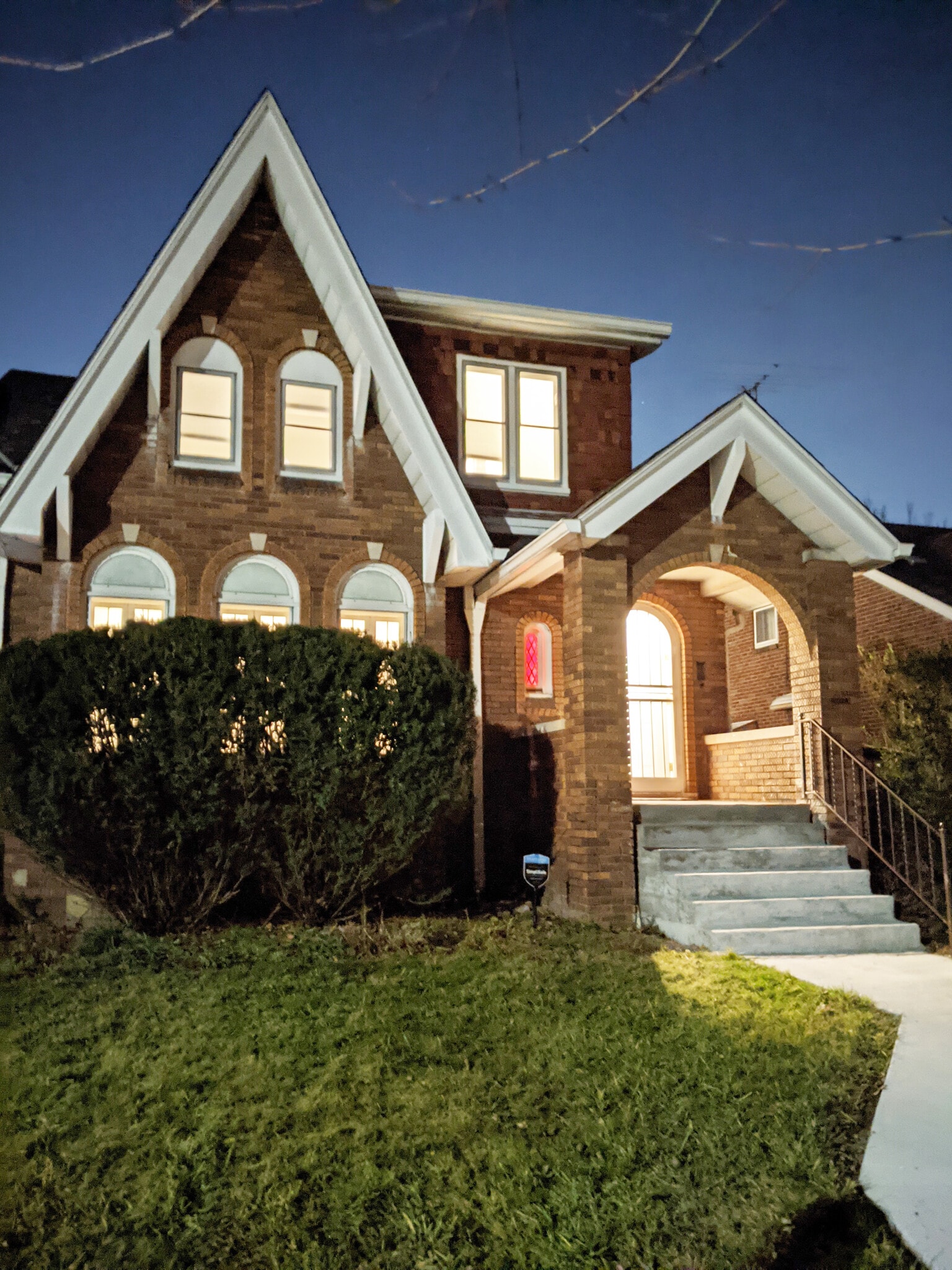 Building Photo - 3685 Bedford St