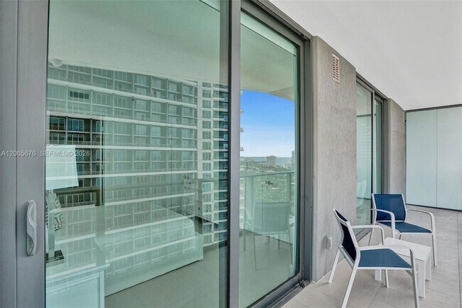 Building Photo - 1300 S Miami Ave