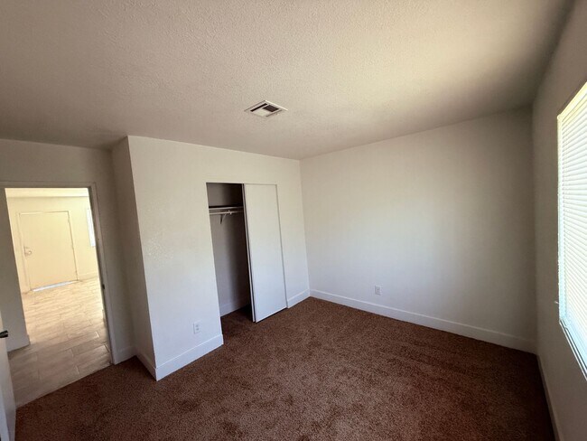 Building Photo - bel2159 (NLV-W)(PRB)