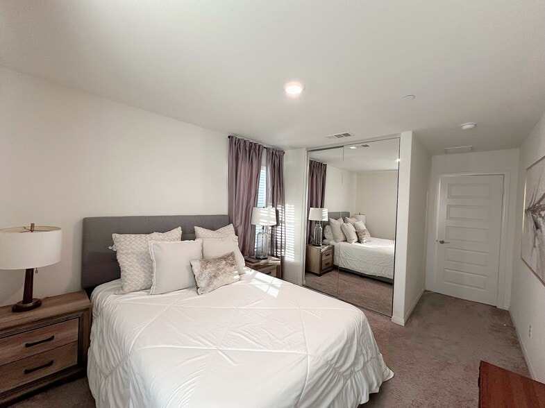 Building Photo - 4798 S Scott Way