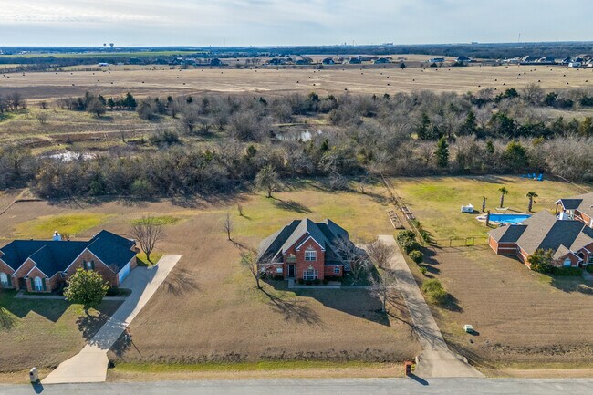 Building Photo - 168 Hunters Glen