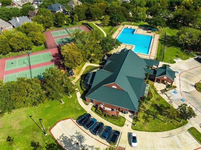 Building Photo - 1315 Terrace View Dr