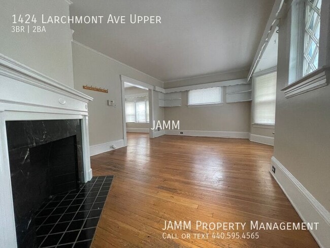 Building Photo - 1424 Larchmont Ave