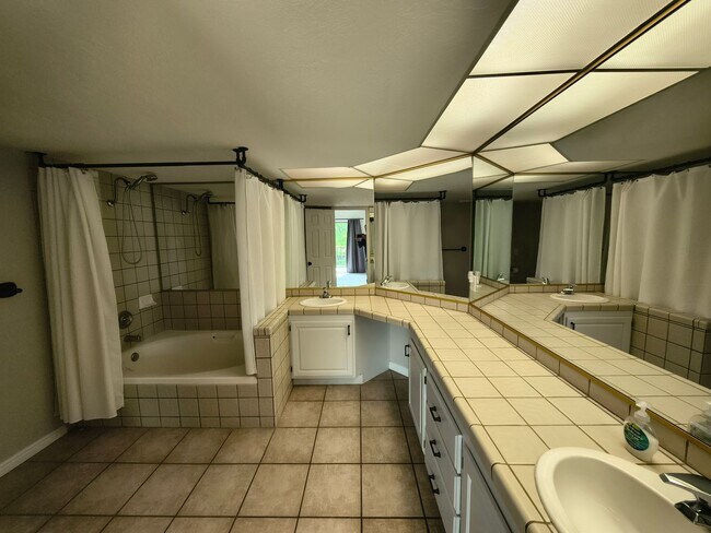 Building Photo - Sports Village - 2 Br + Play Loft, 2 Bath