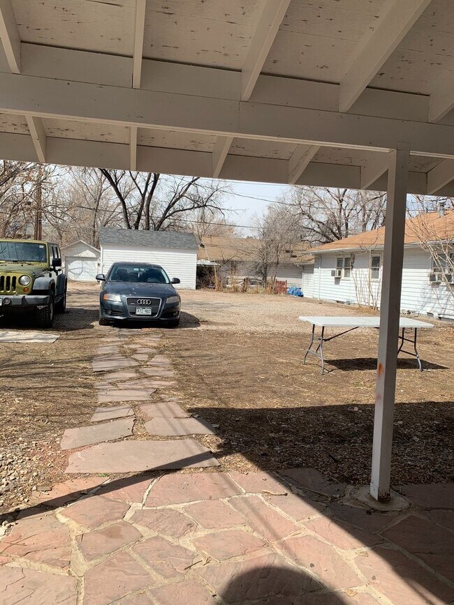 Building Photo - PRE-LEASING FOR JUNE