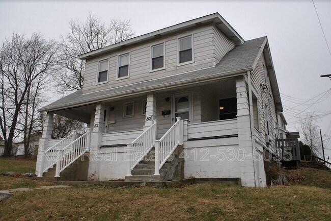 Building Photo - 802 Punta Gorda Ave