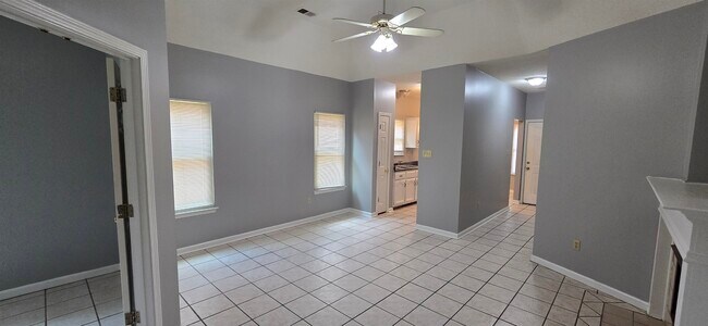 Building Photo - 6761 Whitten Pine Dr