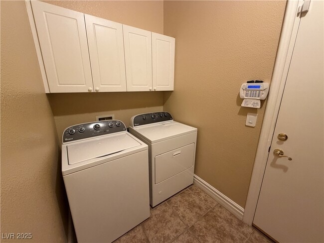 Building Photo - 96 Rancho Maria St