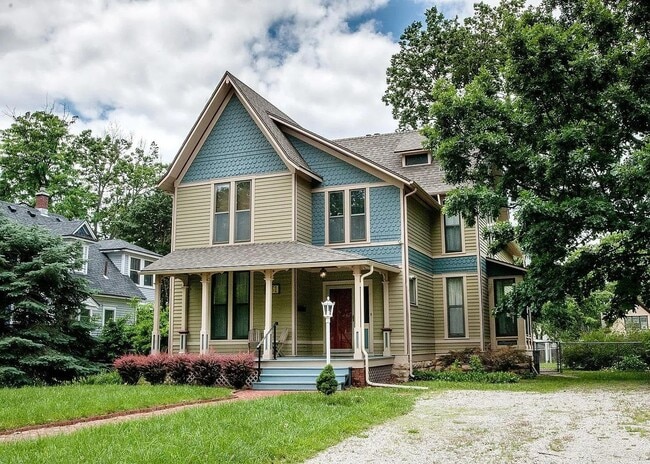 Building Photo - Gorgeous 19th Century Victorian showpiece