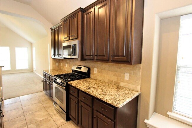 Building Photo - 8902 Peach Oak Crossing