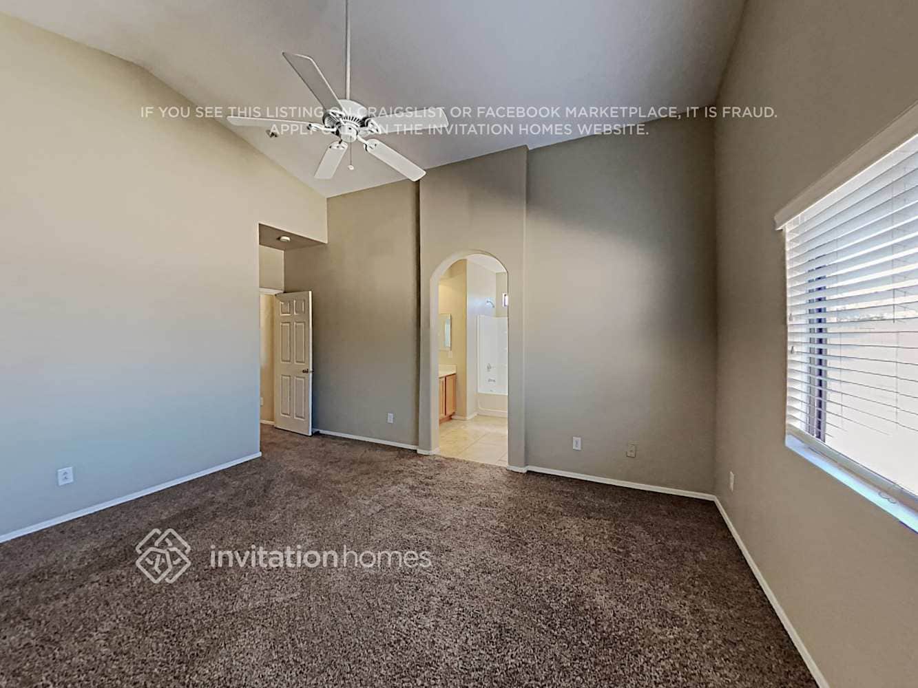 Building Photo - 6308 S 26th Dr