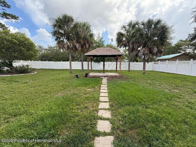 Building Photo - 8501 Boyce St