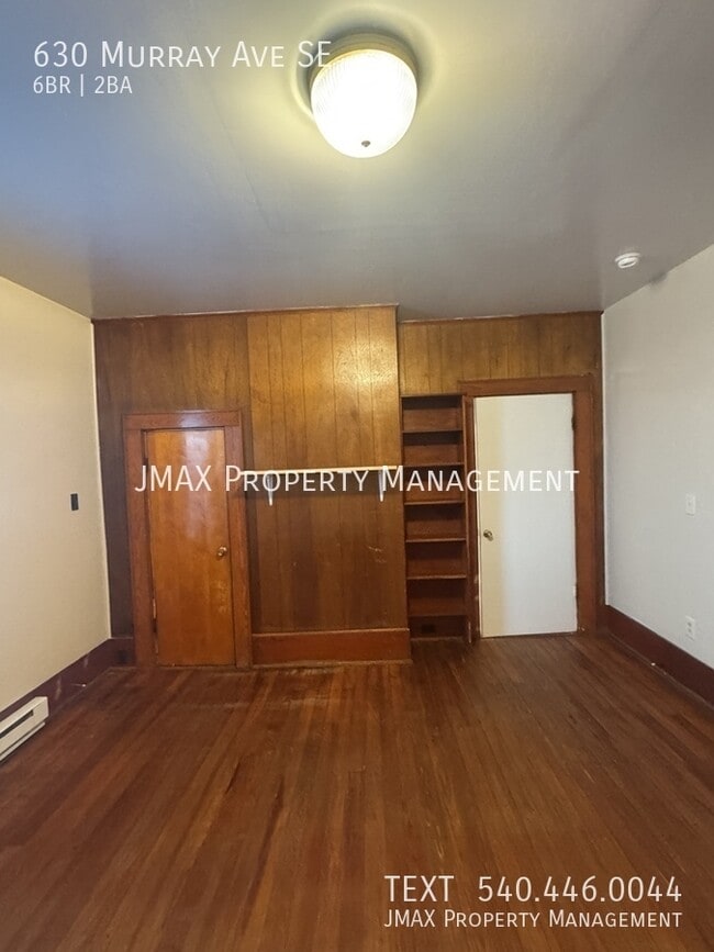 Building Photo - 630 Murray Ave SE