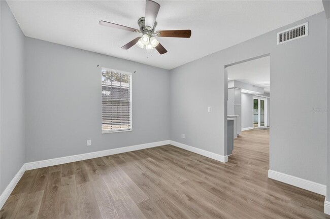 Building Photo - 519 Sweetleaf Dr