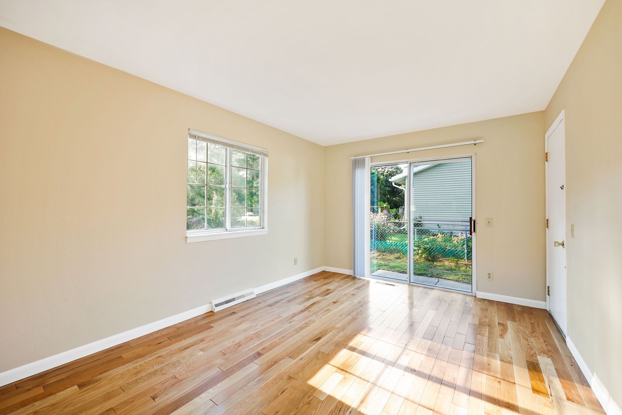 Renovated neighboring unit - 3005 Patty Ln