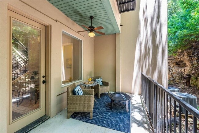 Building Photo - 1529 Barton Springs Rd