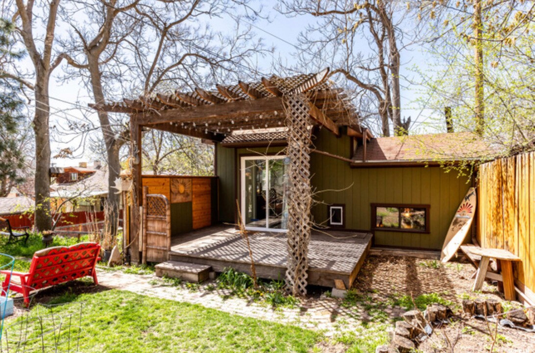 Building Photo - 2803 S 1000 E