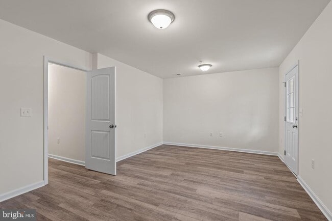 Building Photo - 2026 Ter Vw Ln