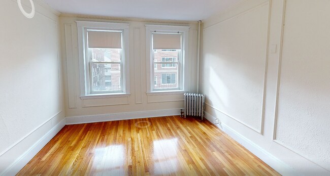 Building Photo - 11 Vinal St